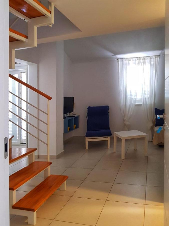 Apartmani Vrancic Mandre Εξωτερικό φωτογραφία