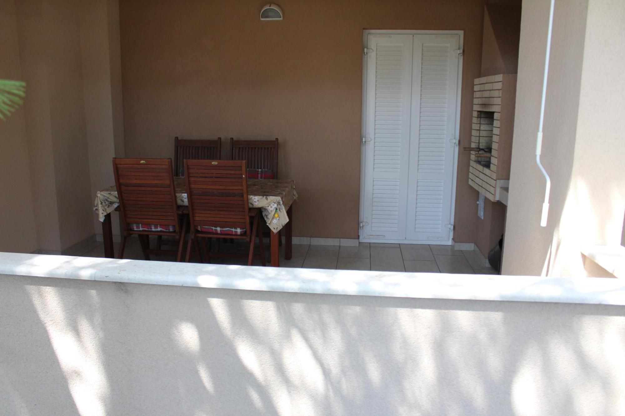 Apartmani Vrancic Mandre Εξωτερικό φωτογραφία
