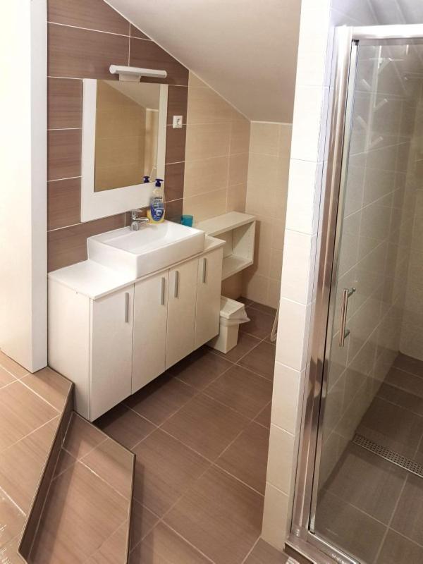 Apartmani Vrancic Mandre Εξωτερικό φωτογραφία